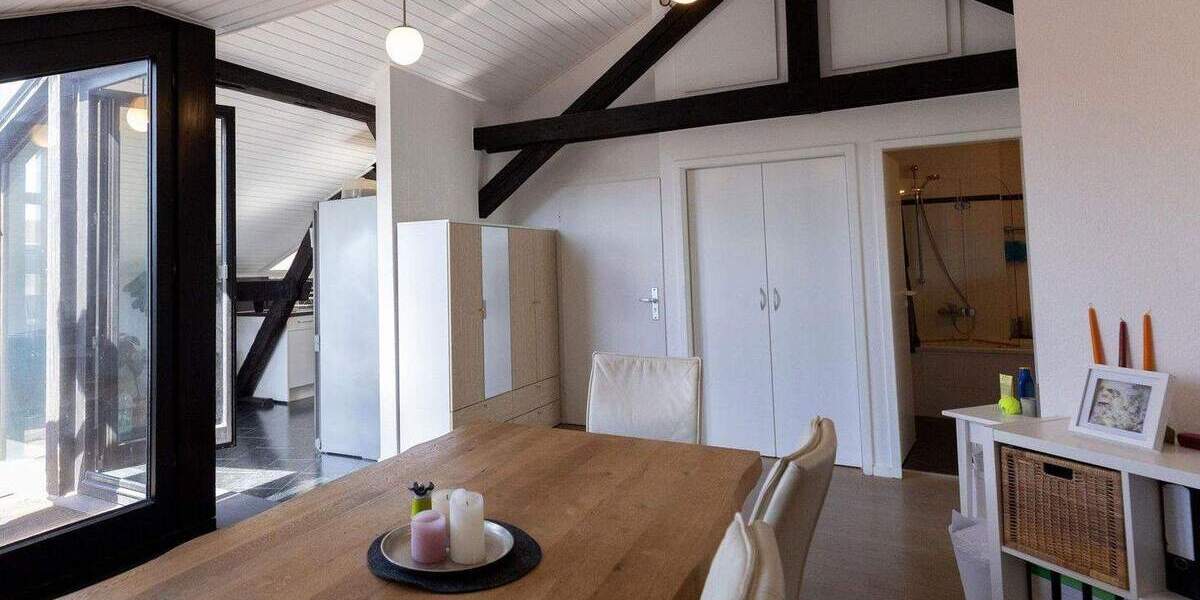 Etagenwohnung Bonn Zentrum - 2 Zimmer, 77 m&sup2;, 399.000&euro; | Angebot:25755208