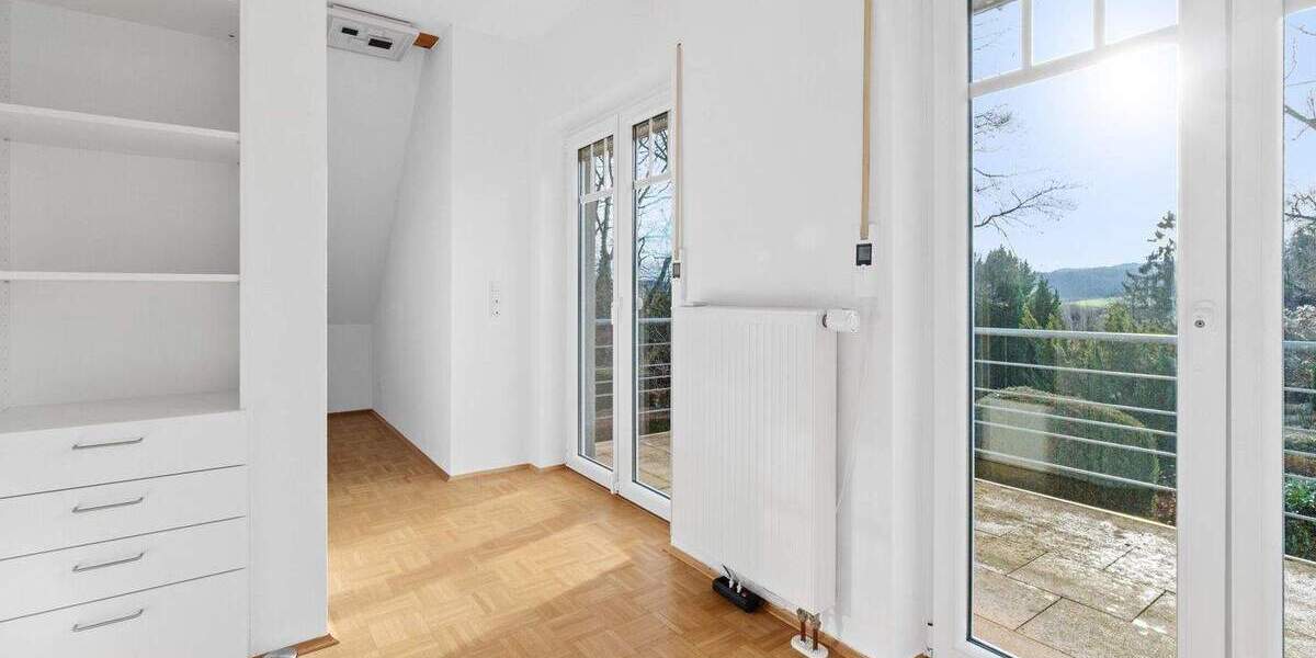 Einfamilienhaus Wachtberg Pech - 8 Zimmer, 217 m&sup2;, 825.000&euro; | Angebot:24711836