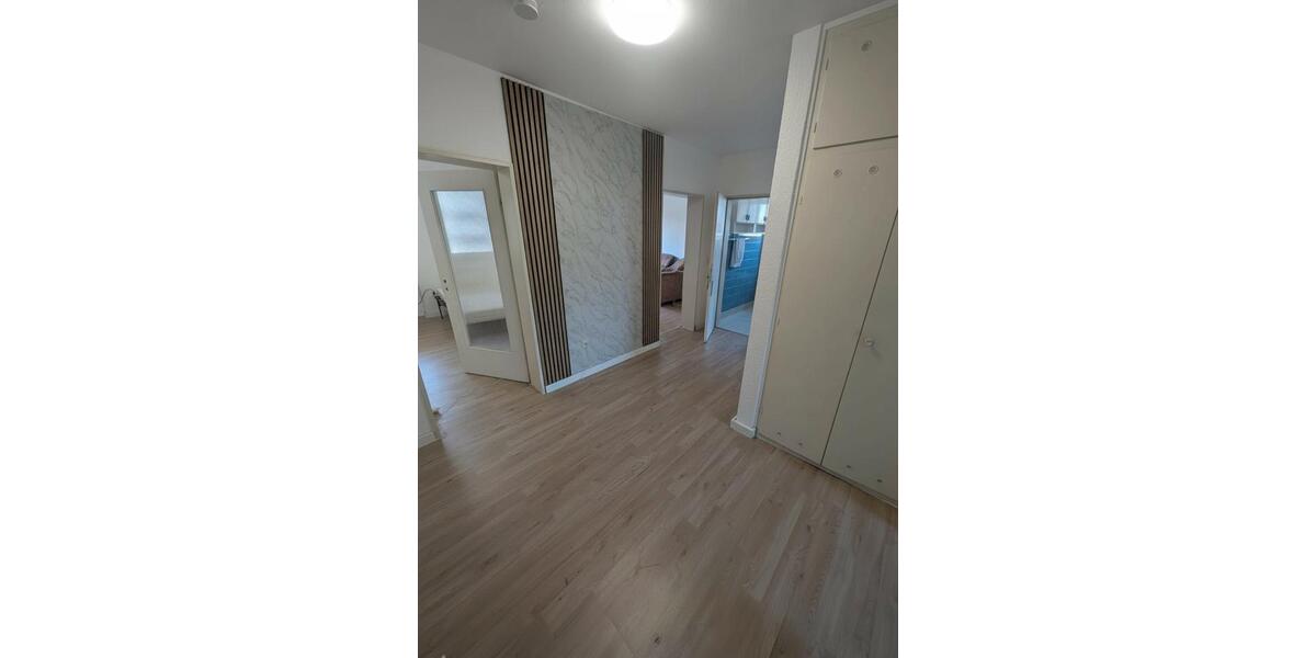 Etagenwohnung Köln Kalk - 3 Zimmer, 77 m&sup2;, 650&euro; | Angebot:26355275