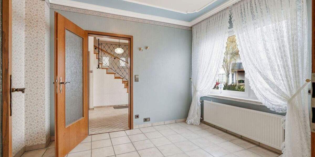 Doppelhaushälfte Wachtberg Villip - 6 Zimmer, 130 m&sup2;, 365.000&euro; | Angebot:25835503