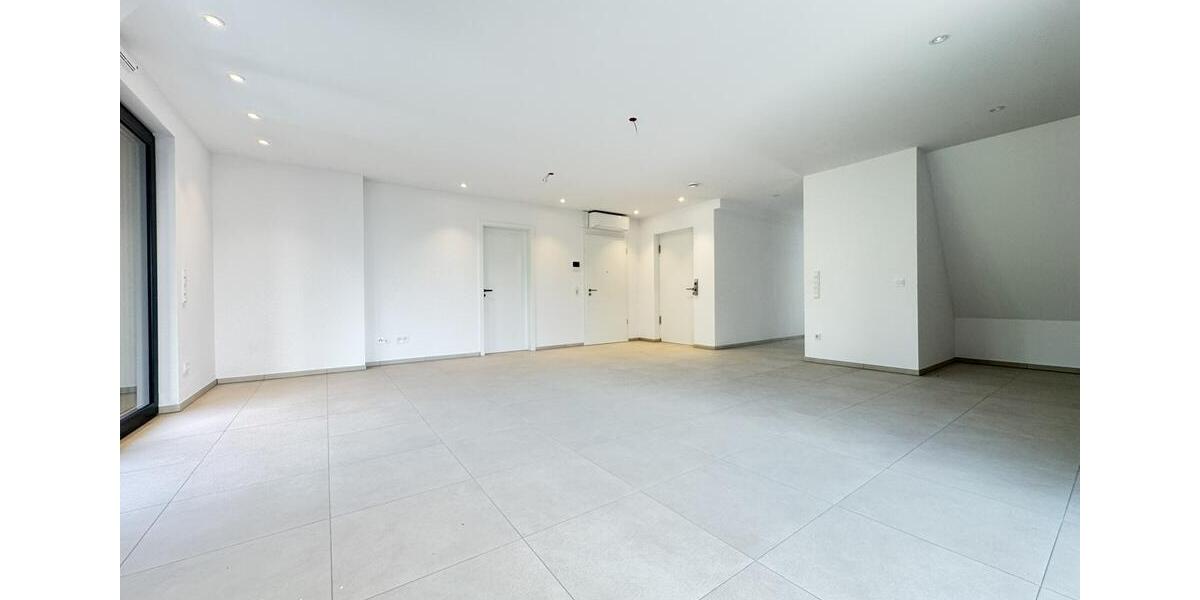 Einfamilienhaus Siegburg - 3 Zimmer, 119 m&sup2;, 1.980&euro; | Angebot:26384117