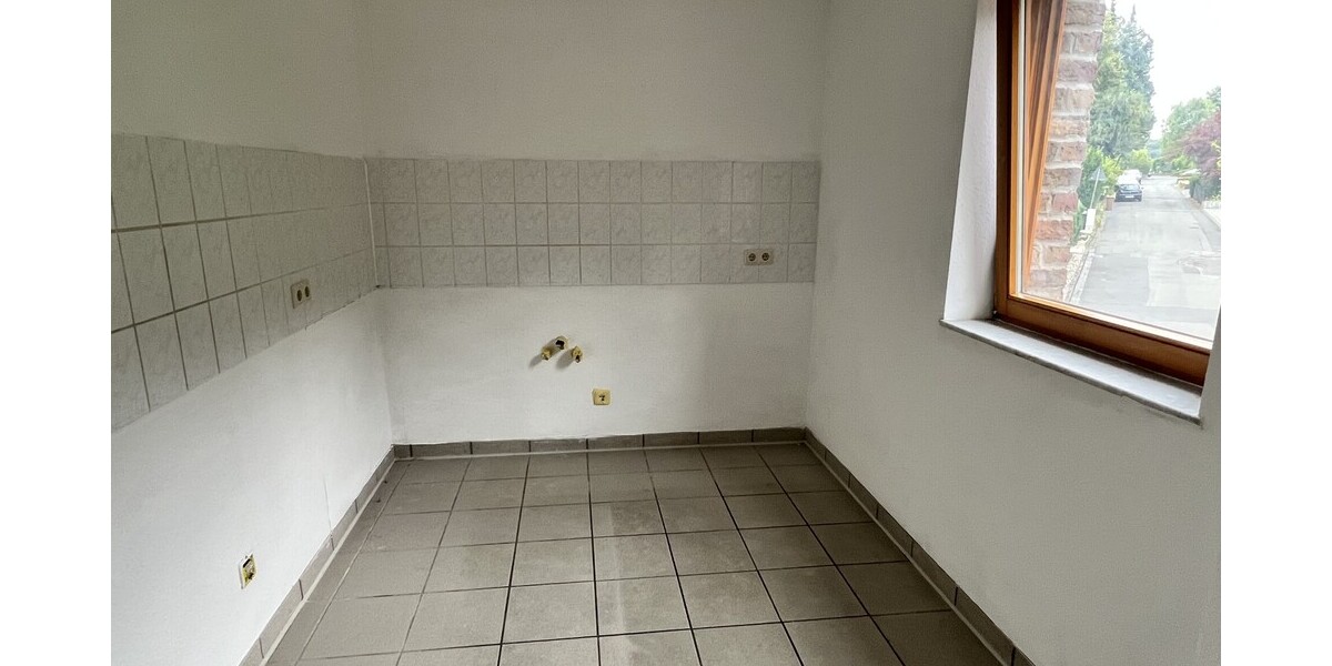 Helle 3-Zimmer-Maisonette mit Dachterrasse in Königswinter-Heisterbacherrott - Maisonettenwohnung Königswinter Thomasberg | Angebot:27097638
