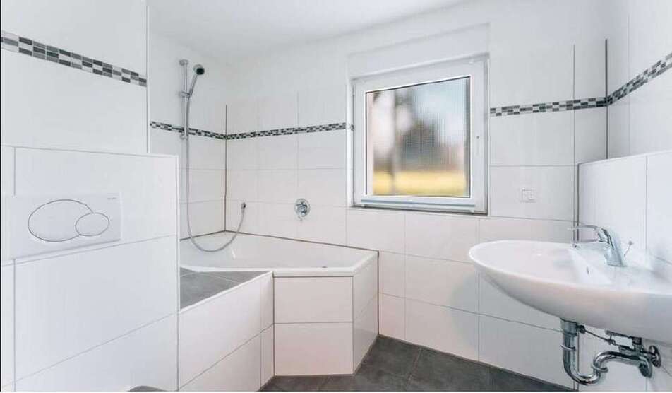 Haus zum Kaufen in Bergisch Gladbach 1.180.000 € 269 m²