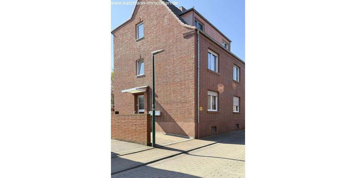 Mehrfamilienhaus, Wohnhaus Hürth Gleuel - 9 Zimmer, 218 m&sup2;, 550.000&euro; | Angebot:24056737