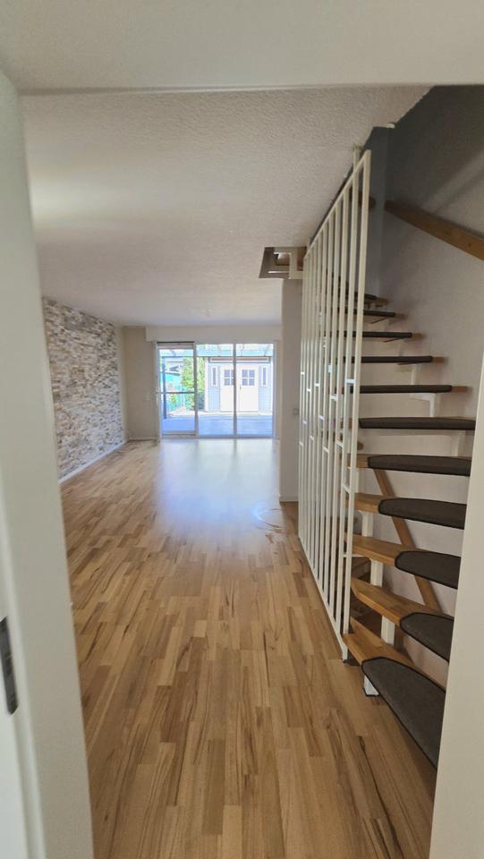 Reihenmittelhaus in Bergisch Gladbach 4 Zimmer Keller von Privat