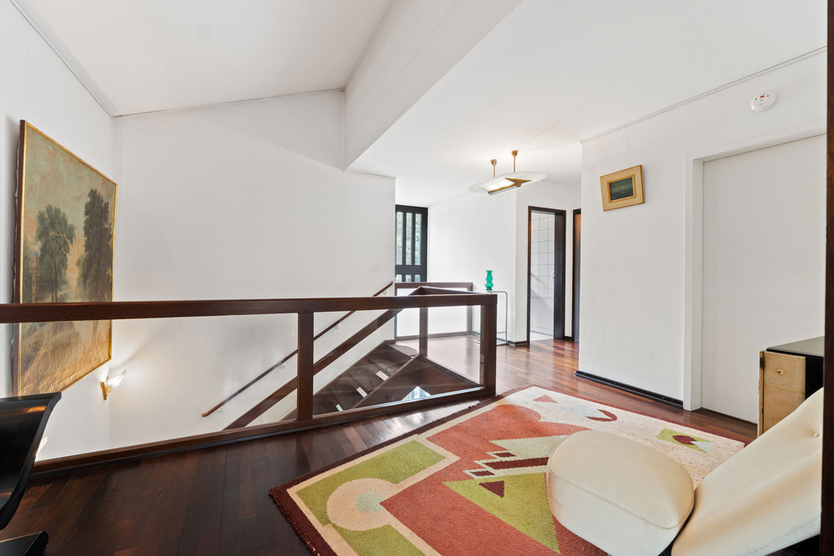 Hochwertiges, flexibel nutzbares Architektenhaus mit EinliegerWohnung und Traumgarten in begehrter Lage von Bonn-Röttgen