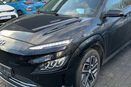 Hyundai KONA 53.516 km 19.780 &euro; Bonn 53227