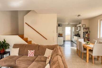Wohnung Bonn Friesdorf - 5 Zimmer, 142 m&sup2;, 2.150&euro; | Angebot:27527972