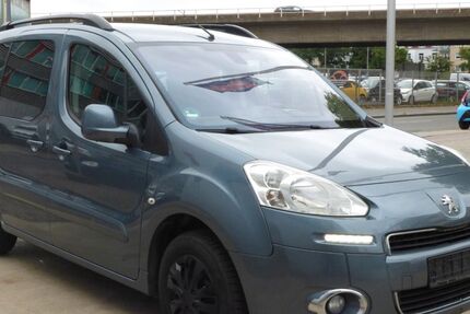 Peugeot Partner 157.000 km 5.500 &euro; Köln 51105