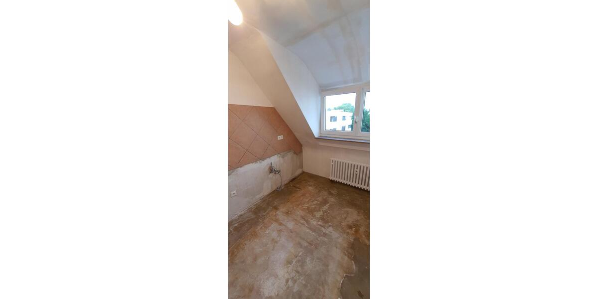 Dachgeschoßwohnung Köln Kalk - 2 Zimmer, 51 m&sup2;, 199.000&euro; | Angebot:24478670