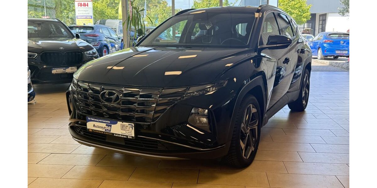 Hyundai TUCSON 23.710 km 24.400 &euro; Hennef 53773