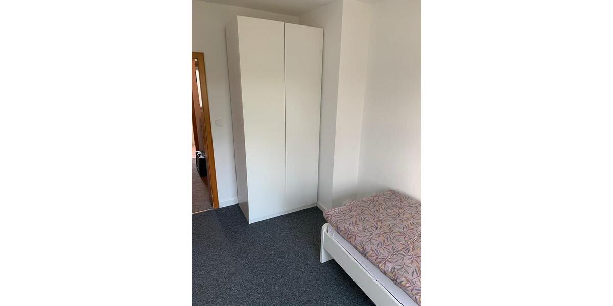 Etagenwohnung Bonn Hardtberg - 1 Zimmer, 1 m&sup2;, 420&euro; | Angebot:26254878