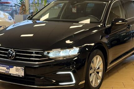 VW Passat 87.010 km 20.870 € Hennef 53773