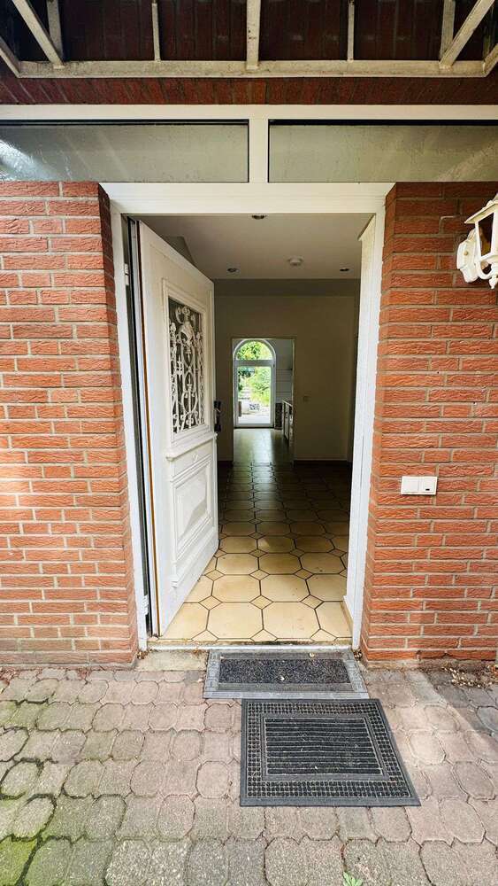 Wohnung zum Mieten in Hürth 1.215 € 135 m²