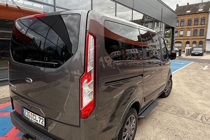 Ford Tourneo Custom 177.800 km 22.500 € Siegburg 53721