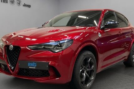 Alfa Romeo Stelvio 10.500 km 70.510 &euro; Bornheim 53332