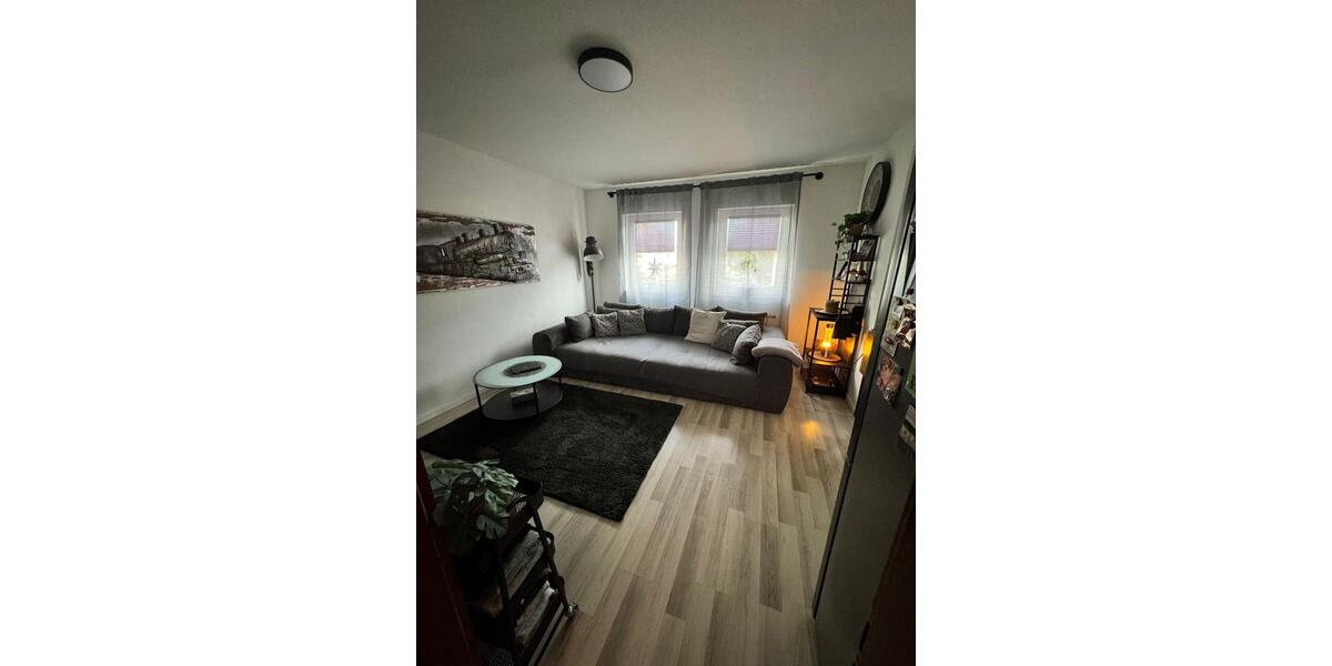 Eigentumswohnung mit Tiefgaragenstellplatz in Troisdorf-Hütte 2 zimmer