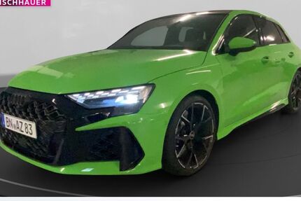 Audi RS3 14.892 km 63.980 € Bonn 53119