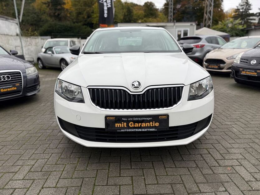 Skoda Octavia 150.000 km 7.299 € Bonn 53179