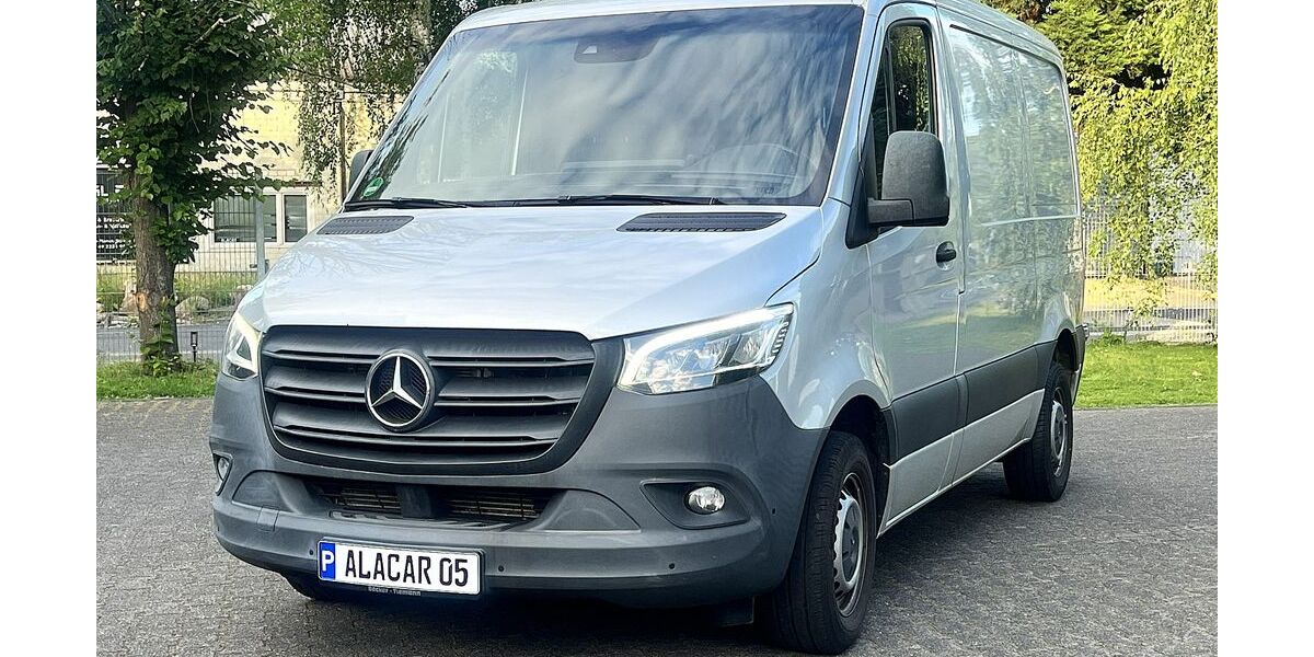 Mercedes-Benz Sprinter 223.198 km 19.750 &euro; Köln 50858