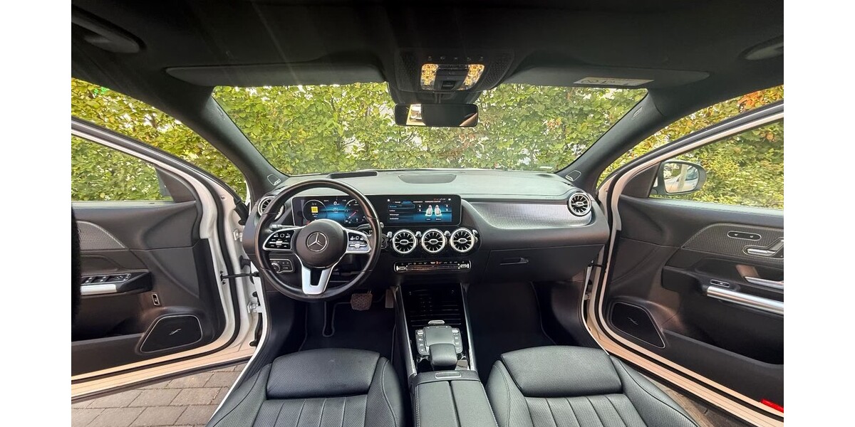 Mercedes-Benz GLA-Klasse 77.300 km 32.900 &euro; Köln 50667