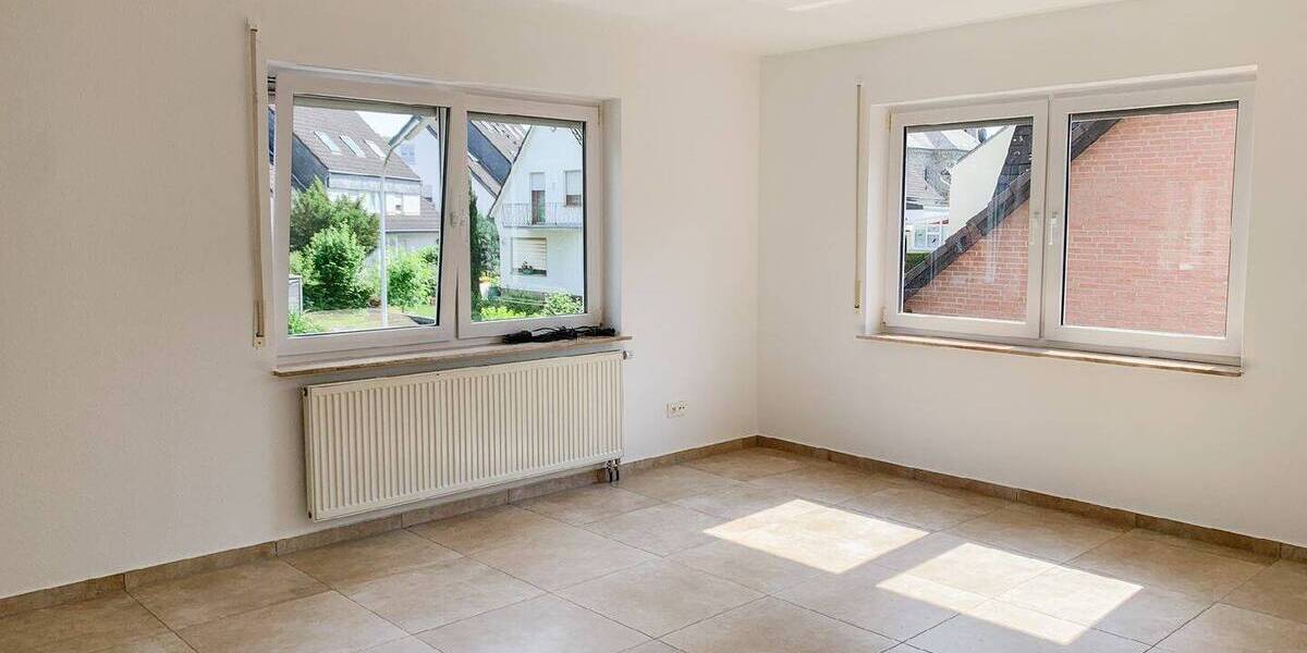 Mehrfamilienhaus, Wohnhaus Sinzig Westum - 8 Zimmer, 184 m&sup2;, 559.000&euro; | Angebot:25742971