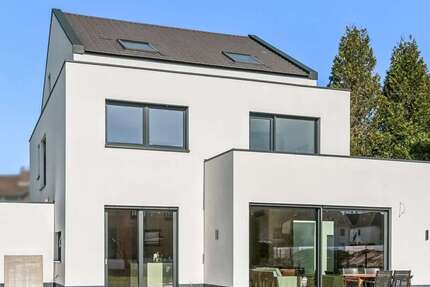 Haus Bonn Gielgen - 7 Zimmer, 283 m&sup2;, 1.495.000&euro; | Angebot:26251840