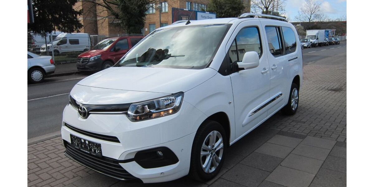 Toyota Proace City 167.400 km 15.990 &euro; Köln 51105