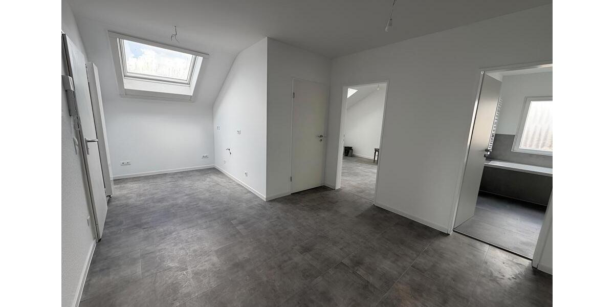 Dachgeschoßwohnung Sankt Augustin - 2 Zimmer, 102 m&sup2;, 1.250&euro; | Angebot:26072587