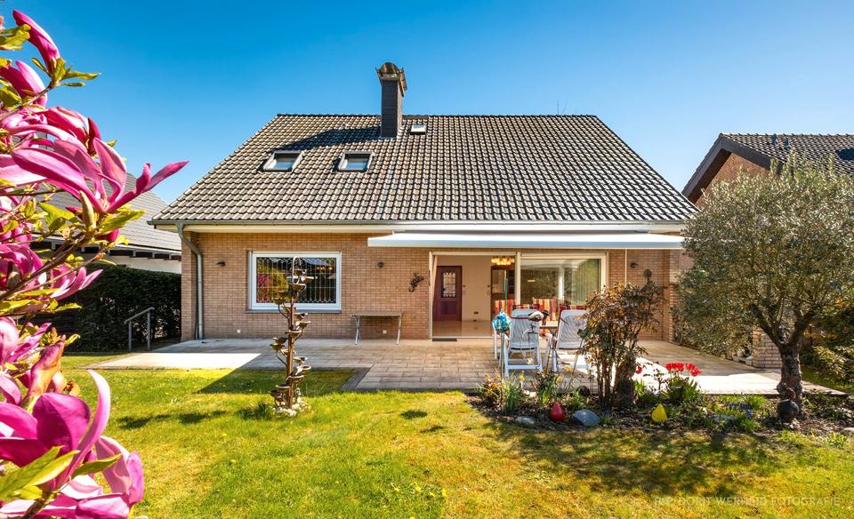 Einfamilienhaus Bonn Gielgen - 7 Zimmer, 195 m&sup2;, 765.000&euro; | Angebot:26341116