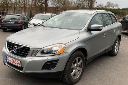 Volvo XC60 134.000 km 11.900 &euro; Bergisch Gladbach 51465
