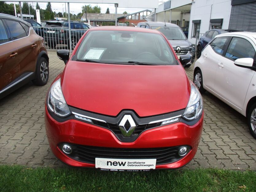 Renault Clio 68.690 km 9.850 € Brühl 50321