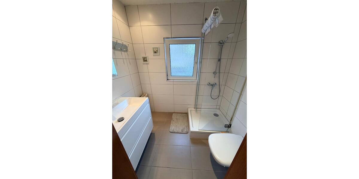 Reihenhaus Frechen - 5 Zimmer, 135 m&sup2;, 1.850&euro; | Angebot:24571710