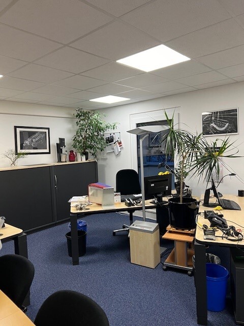 MÖBLIERTE Büroräume: Gepflegte Fläche in zentraler Lage ***PROVISIONSFREI*** 9 zimmer