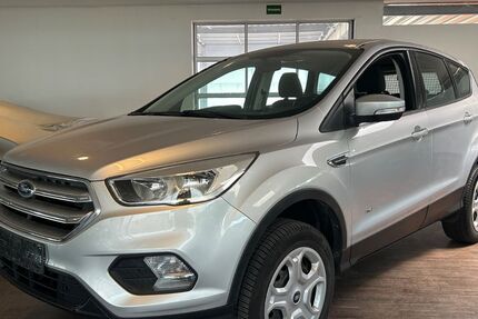 Ford Kuga 157.876 km 8.490 &euro; Brühl 50321