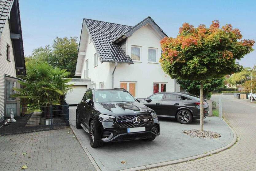 Bonn-Beuel: Modernes Einfamilienhaus (Bj. 2007) in begehrter Lage in Küdinghoven 4 zimmer