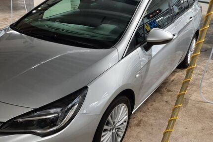 Opel Astra 60.000 km 9.600 &euro; Bonn 53117
