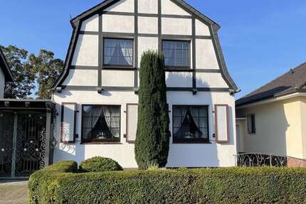 Haus zum Kaufen in Troisdorf-Bergheim 395.000 € 151 m² 6 zimmer