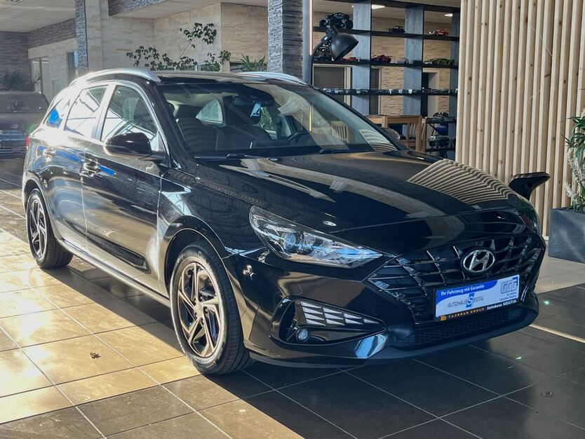 Hyundai i30 151.163 km 13.500 € Eitorf 53783