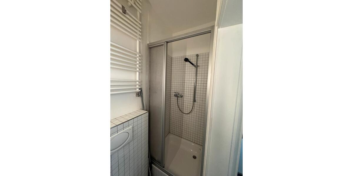 Erdgeschoßwohnung Bonn - 1.5 Zimmer, 35 m&sup2;, 650&euro; | Angebot:24754660