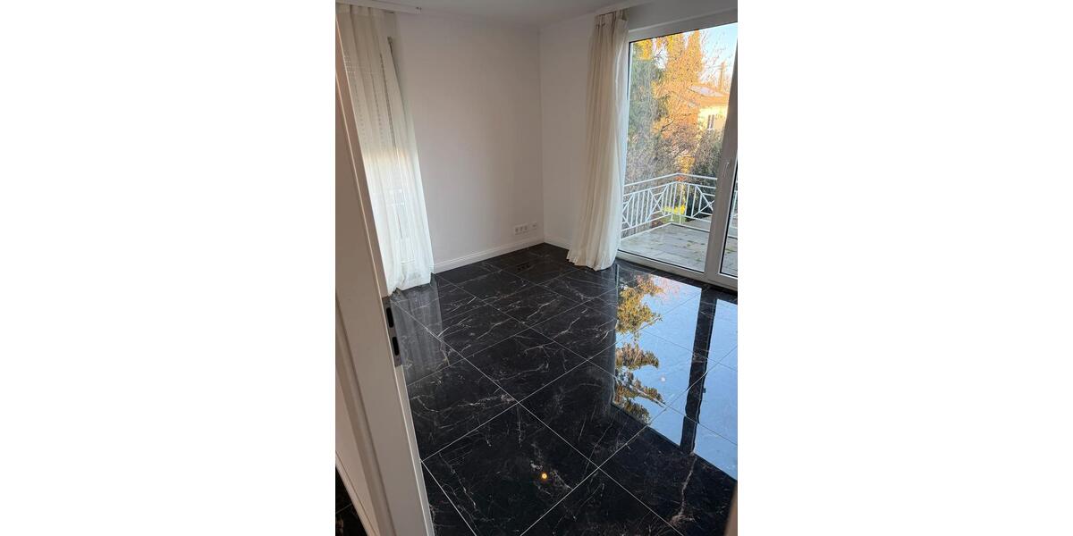 Etagenwohnung Köln Lindenthal - 2 Zimmer, 75 m&sup2;, 1.200&euro; | Angebot:26444518
