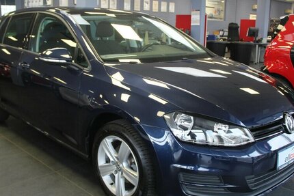 VW Golf 1.2 TSI BMT Comfortline Panorama 5-Türig 53.282 km 10.980 &euro; Euskirchen 53881