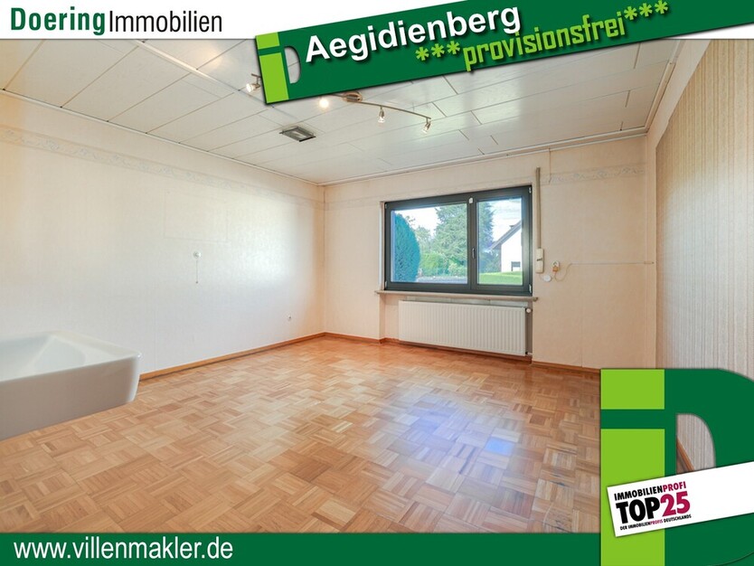 Reichlich Platz für Ihre Ideen: 307 m² Wohn- und Nutzfläche! 4 zimmer