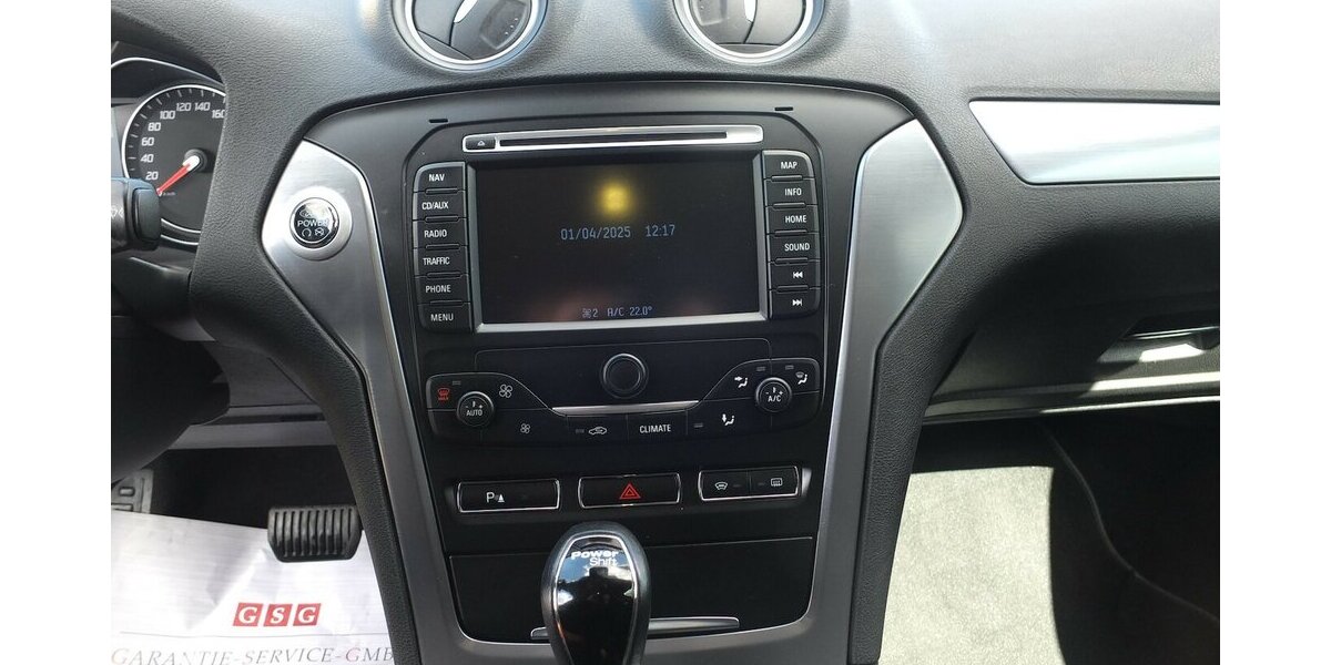 Ford Mondeo 2.0TDCi AUTOM-PROBLEME NAVI XENON PDC BLUET 143.215 km 7.500 &euro; Köln 50858