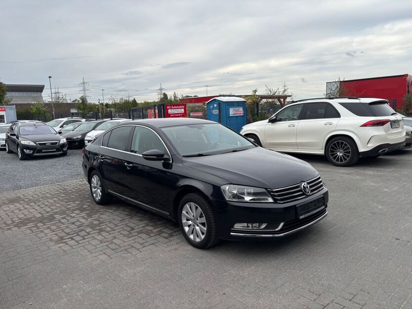 VW Passat 75.000 km 11.999 € Wesseling (bei Köln) 50389