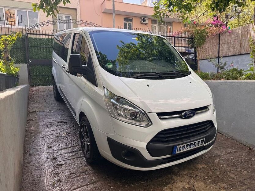 Transit Custom
