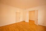 Etagenwohnung Bonn Gronau - 5 Zimmer, 120 m&sup2;, 1.800&euro; | Angebot:26349946