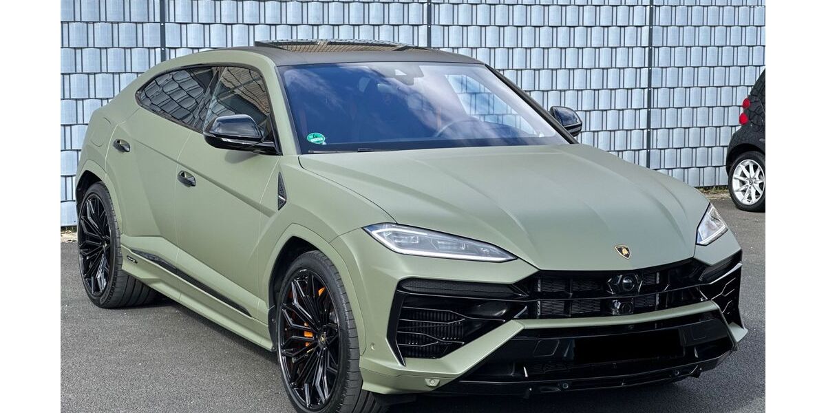 Lamborghini Urus 13.900 km 309.900 &euro; Köln (Heimersdorf) 50767