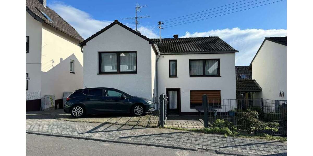 Einfamilienhaus Königswinter - 7 Zimmer, 164 m&sup2;, 389.000&euro; | Angebot:27686895