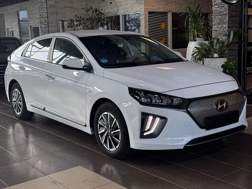 IONIQ